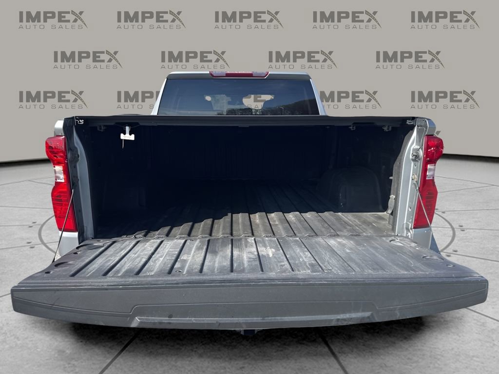 Used 2023 Chevrolet Silverado 1500 Custom w/ LPO, Dark Essentials Package AWD/4WD image 26