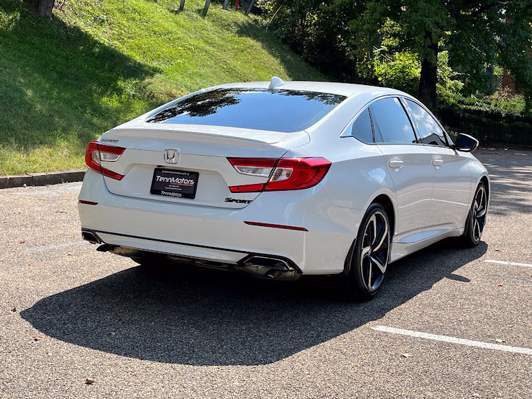 Used 2018 Honda Accord Sport image 21