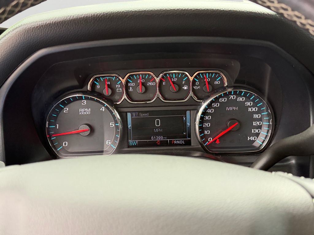 Used 2018 Chevrolet Silverado 1500 LT w/ LT Convenience Package AWD/4WD image 28