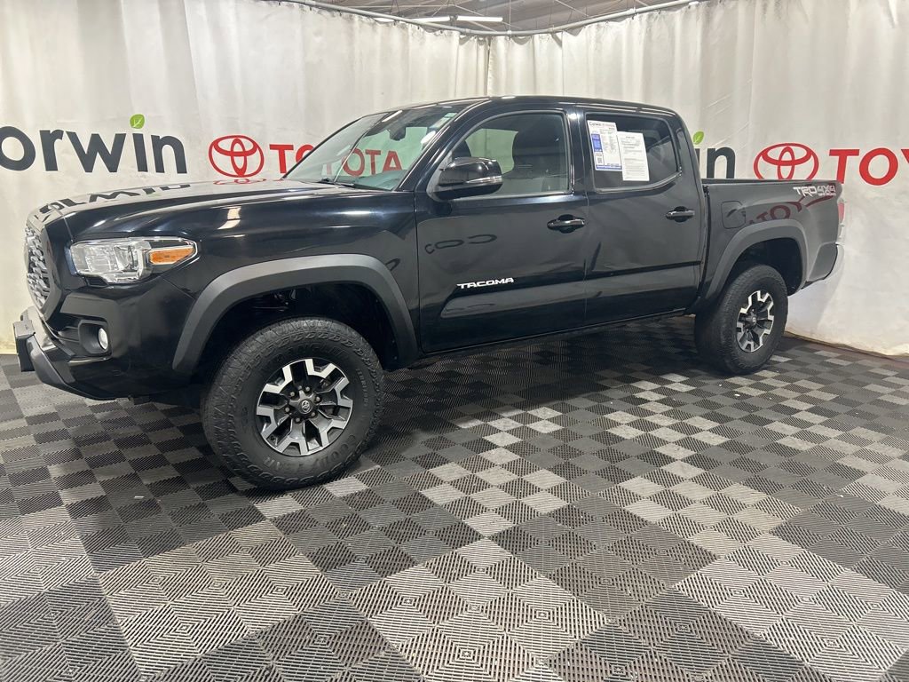 Used 2022 Toyota Tacoma TRD Off-Road AWD/4WD image 4