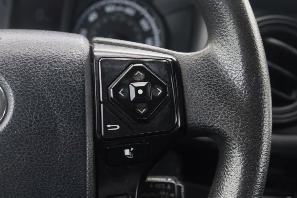 Used 2018 Toyota Tacoma SR w/ SR Convenience Package AWD/4WD image 17