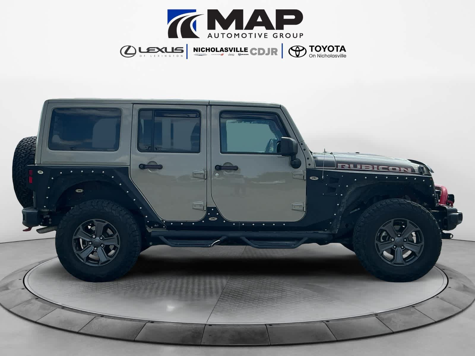 Used 2017 Jeep Wrangler Unlimited Rubicon AWD/4WD image 6