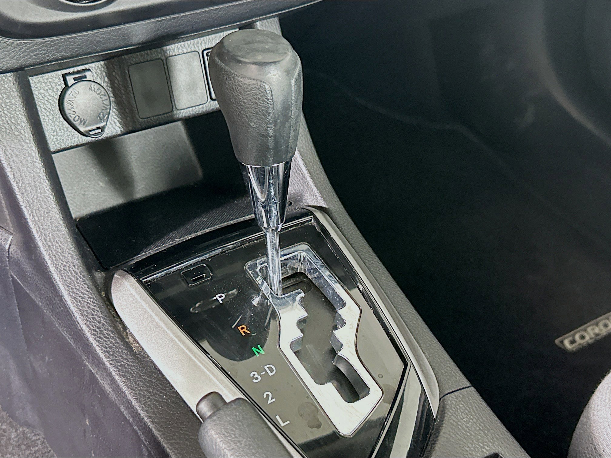 Used 2015 Toyota Corolla L image 22