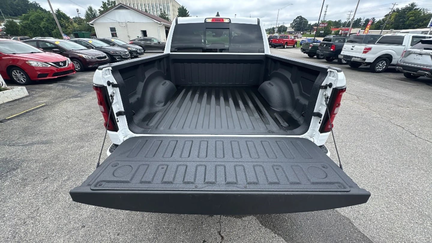 Used 2025 RAM 1500 Tradesman AWD/4WD image 28