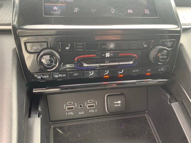 Used 2023 Jeep Grand Cherokee Altitude image 18