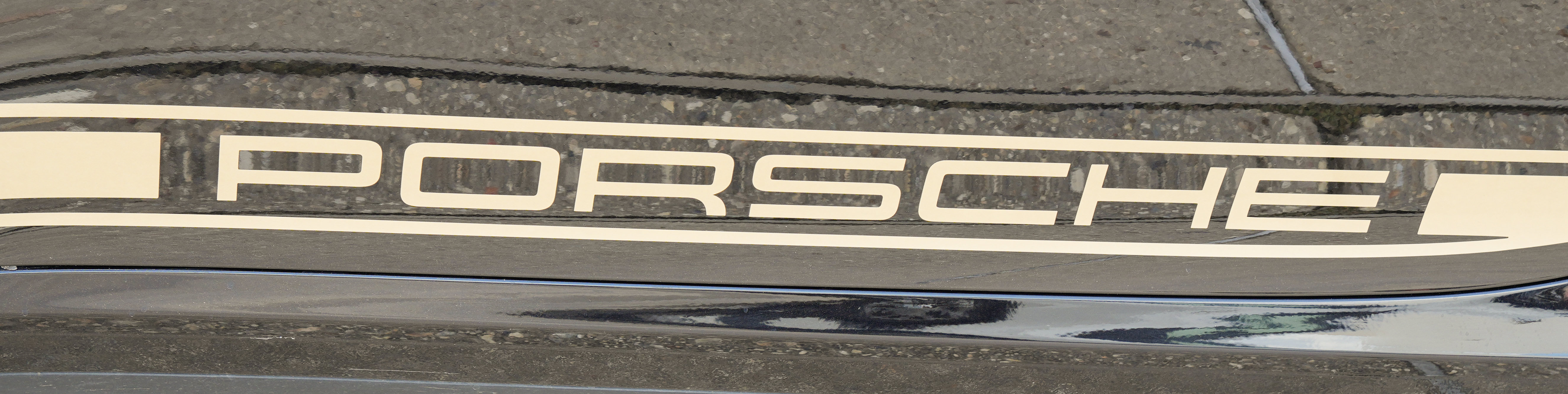 Certified 2023 Porsche 911 Carrera RWD image 23