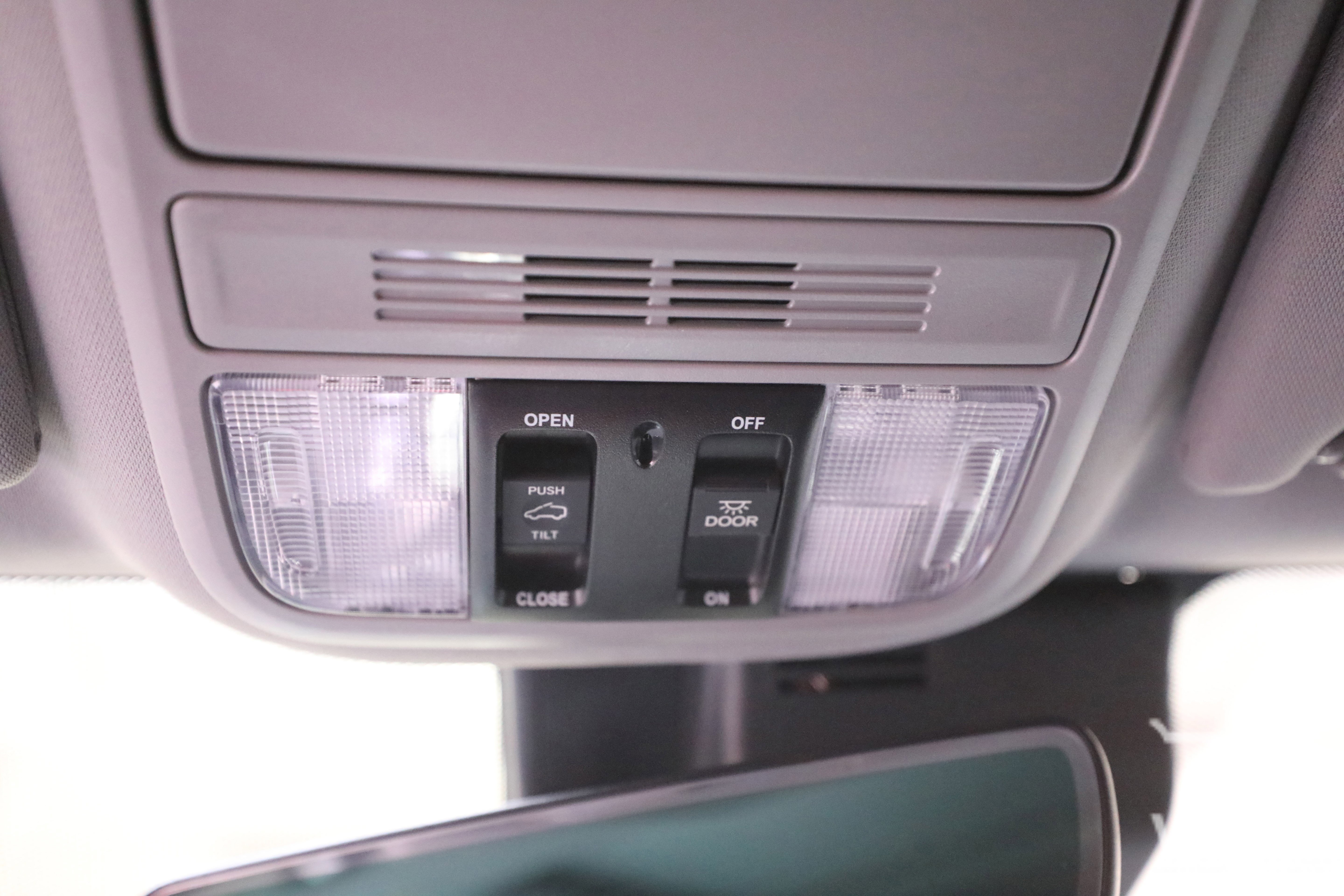 Used 2022 Honda Pilot EX-L image 28