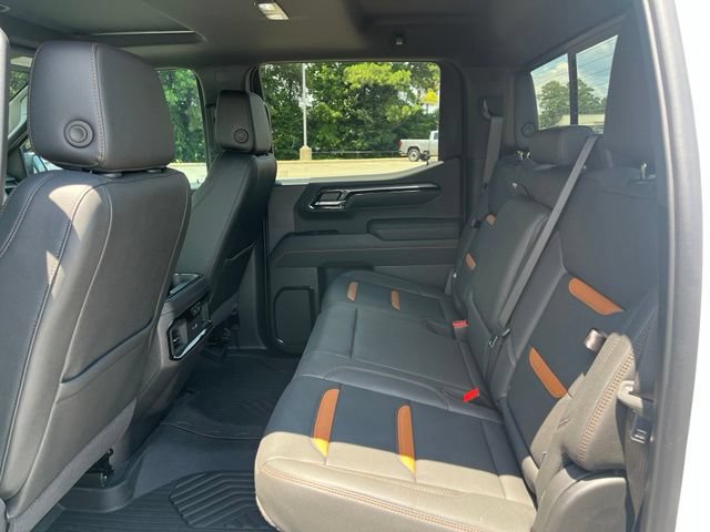 Used 2026 GMC Sierra 1500 AT4 w/ AT4 Premium Package AWD/4WD image 6