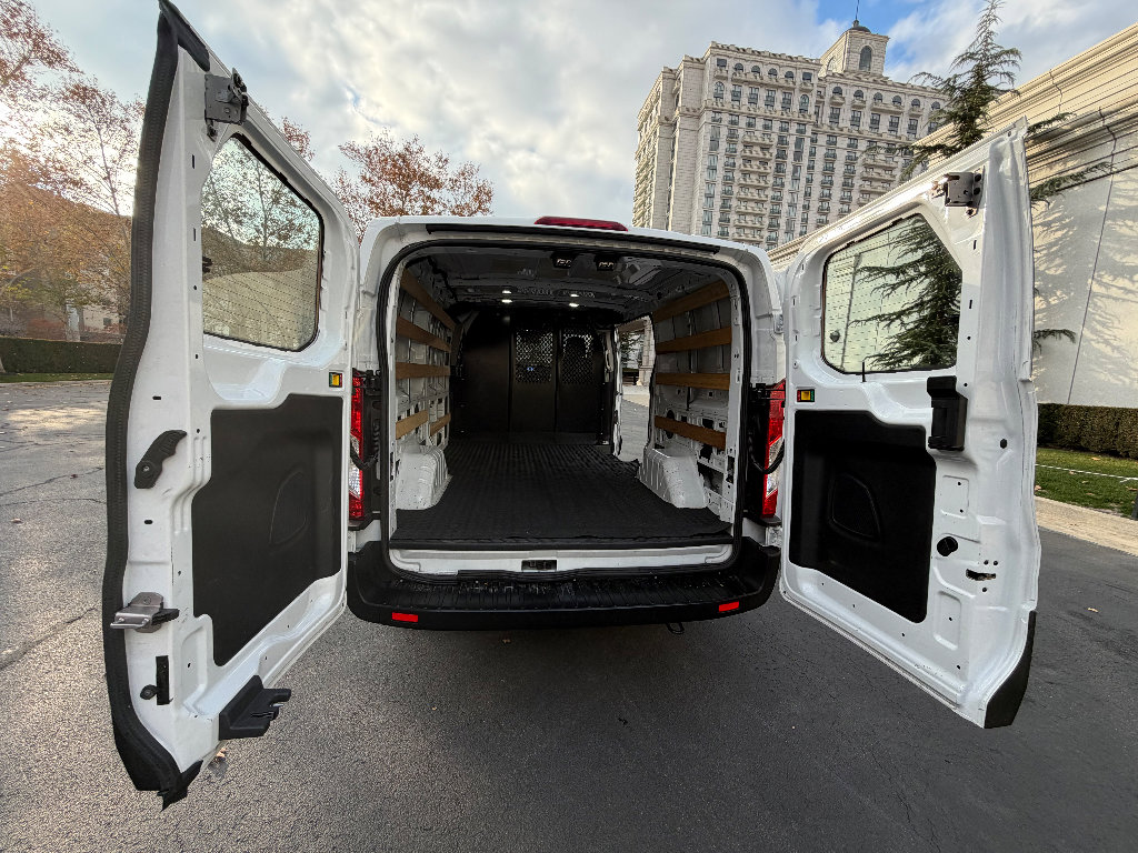 Used 2024 Ford Transit 250 Low Roof w/ Exterior Upgrade Package image 29