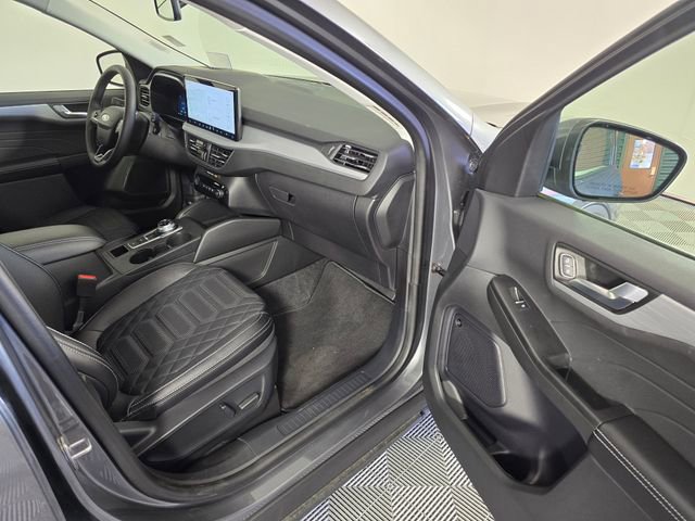 Used 2024 Ford Escape SE w/ PHEV Premium Package image 12