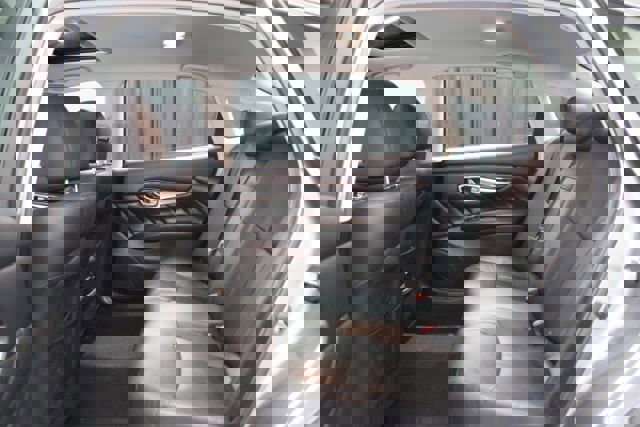 Used 2015 INFINITI Q70 L 3.7 image 18