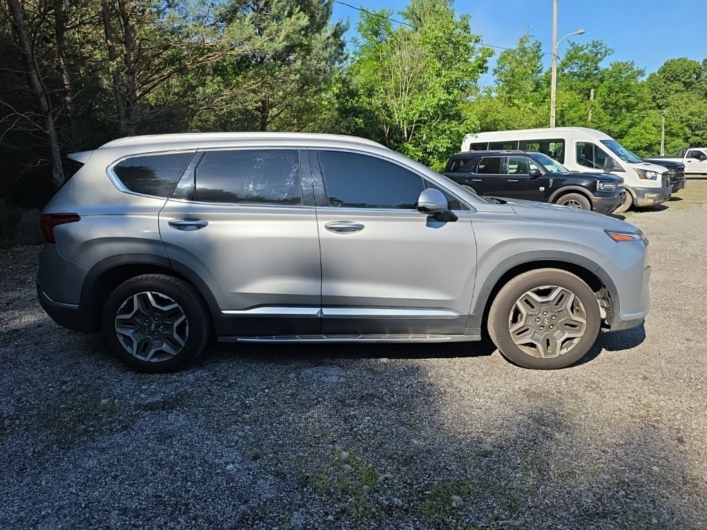 Used 2021 Hyundai Santa Fe Limited w/ Cargo Package FWD image 2