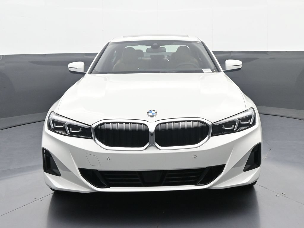 New 2026 BMW 330i xDrive Sedan w/ Convenience Package AWD/4WD image 2