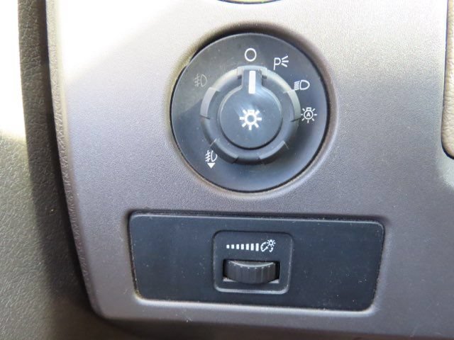 Used 2010 Ford F150 XLT AWD/4WD image 29
