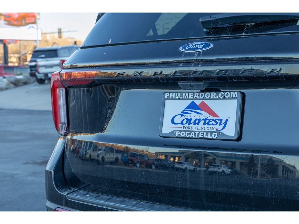Used 2025 Ford Explorer ST-Line w/ ST-Line Street Pack image 30