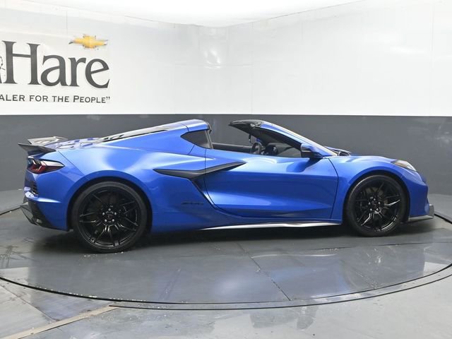 Used 2023 Chevrolet Corvette Z06 RWD image 37