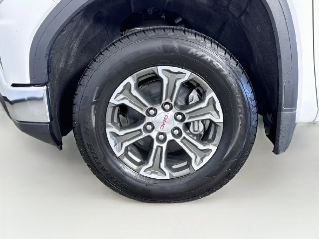 Used 2025 GMC Sierra 1500 SLT AWD/4WD image 31