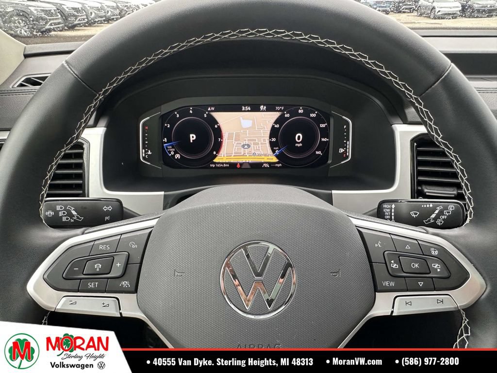 Used 2023 Volkswagen Atlas SEL AWD/4WD image 23