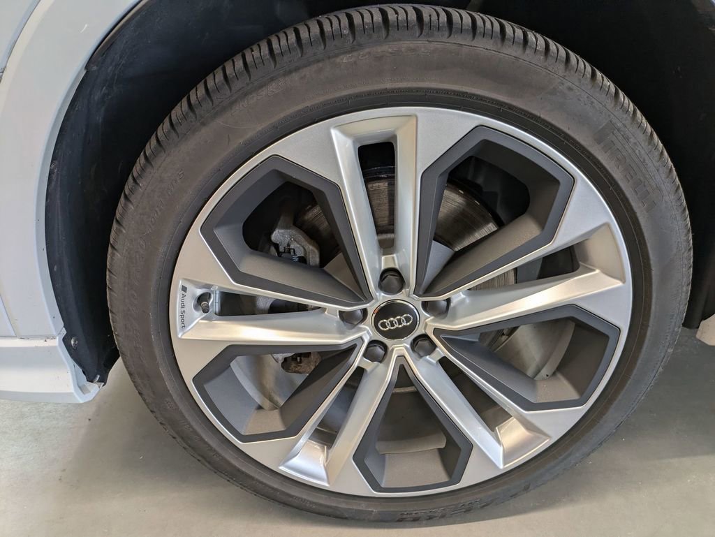 Used 2020 Audi Q3 2.0T Prestige w/ Prestige Package AWD/4WD image 10