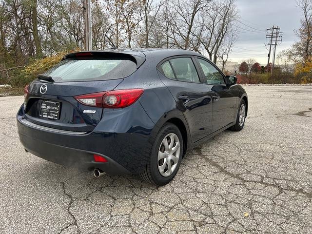 Used 2015 MAZDA MAZDA3 i Sport image 3