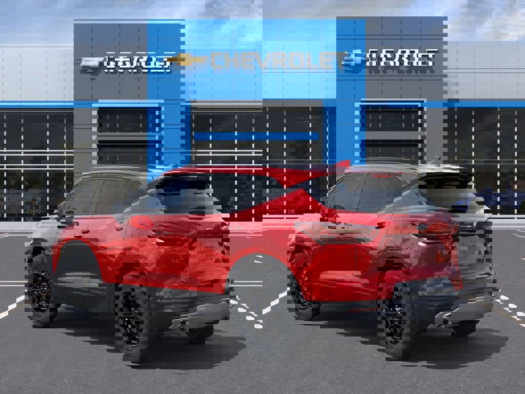 New 2026 Chevrolet Blazer LT image 3