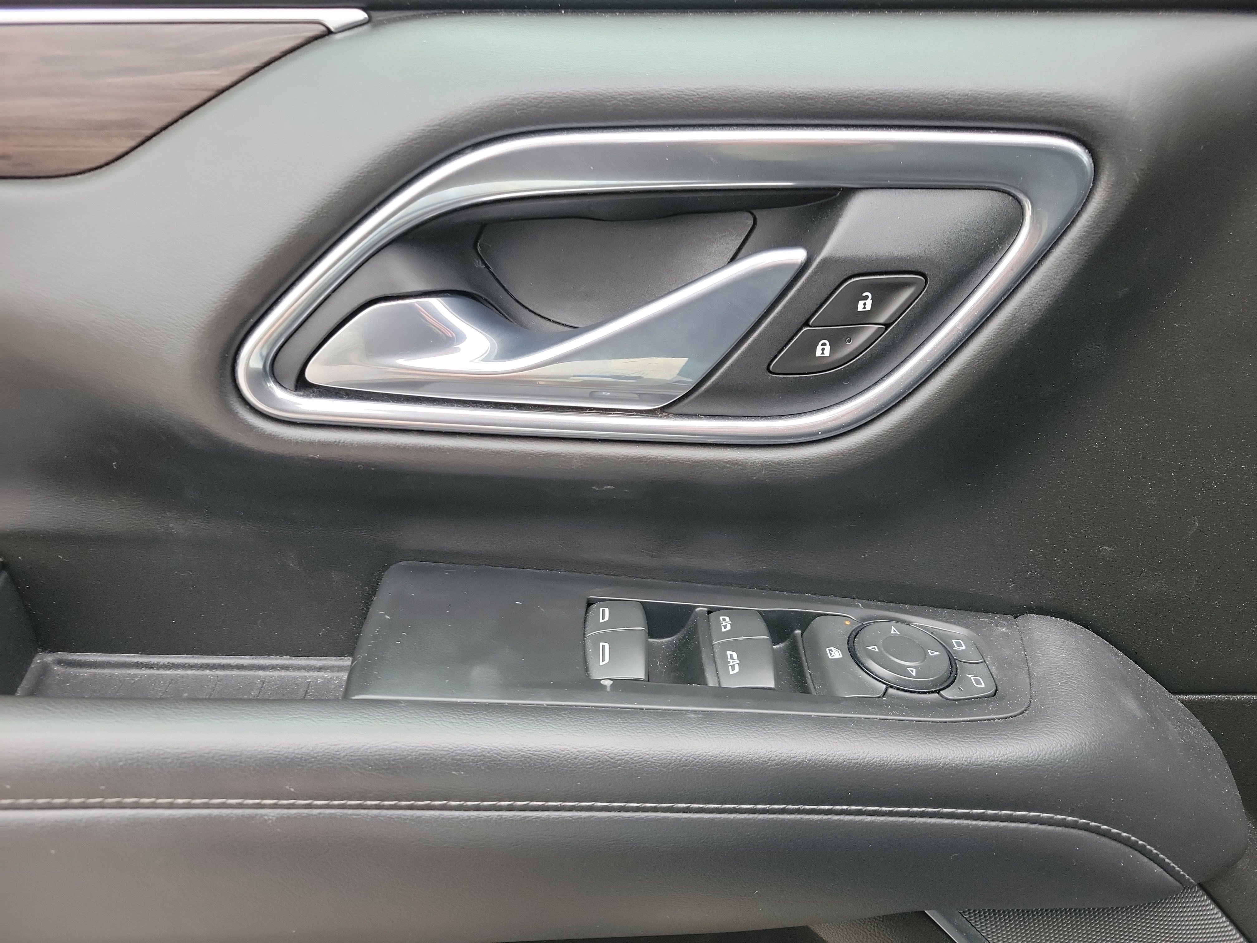 Used 2021 Chevrolet Tahoe LS image 7