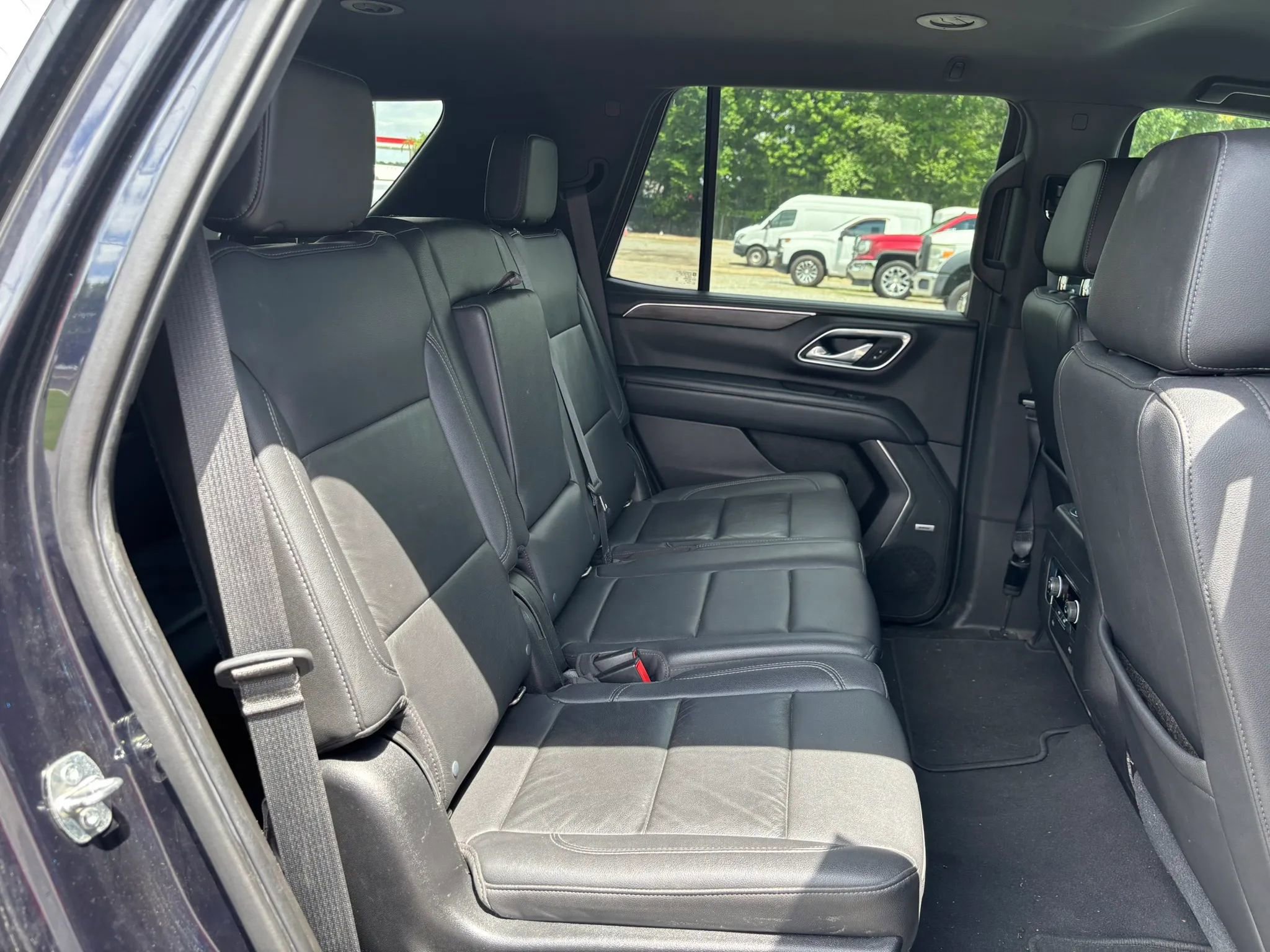 Used 2021 Chevrolet Tahoe LT AWD/4WD image 19