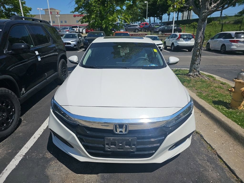 Used 2018 Honda Accord EX-L image 2