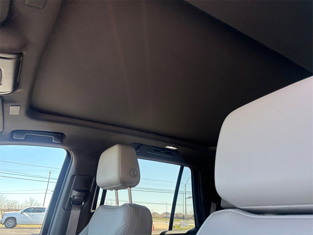 Used 2025 Chevrolet Tahoe LT w/ Comfort Package image 13