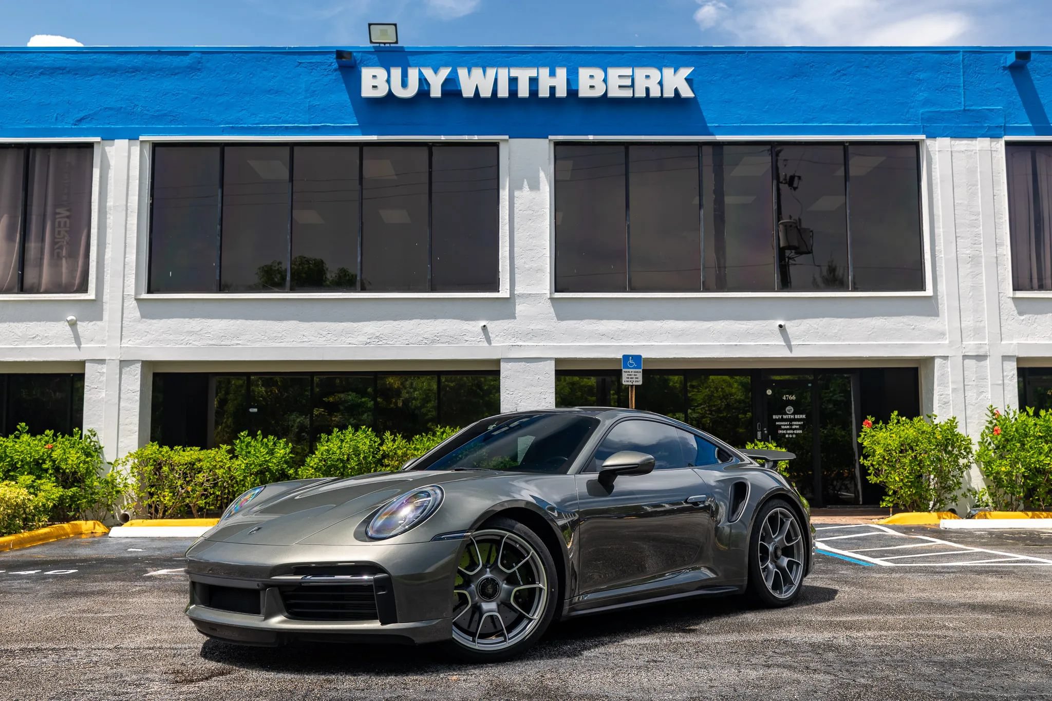 Used 2021 Porsche 911 Turbo S AWD/4WD image 1