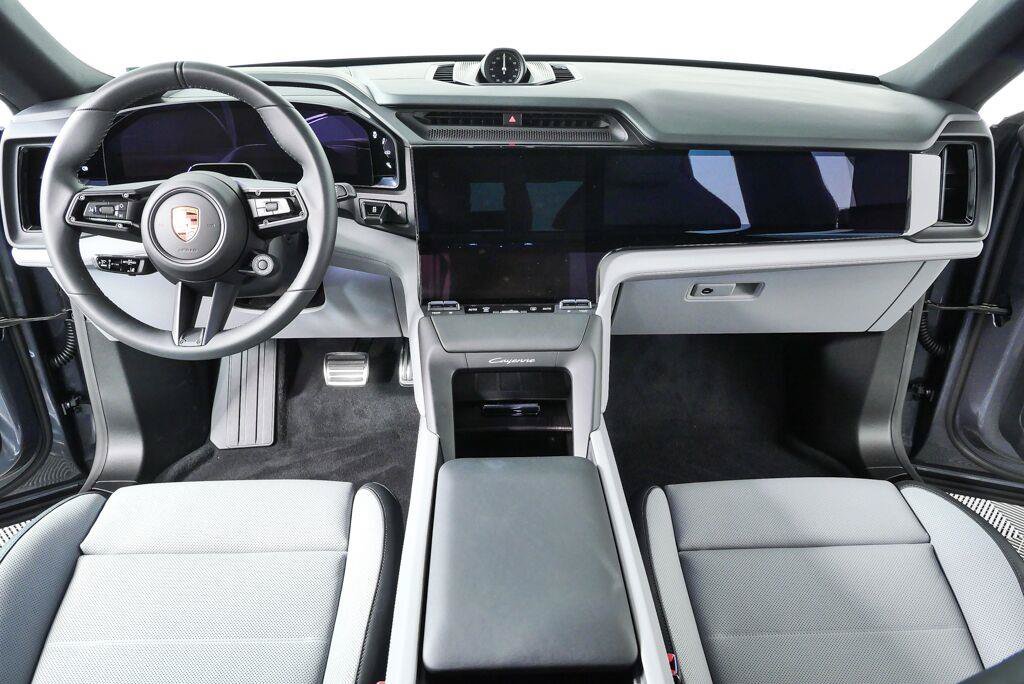 New 2026 Porsche Cayenne S AWD/4WD image 21