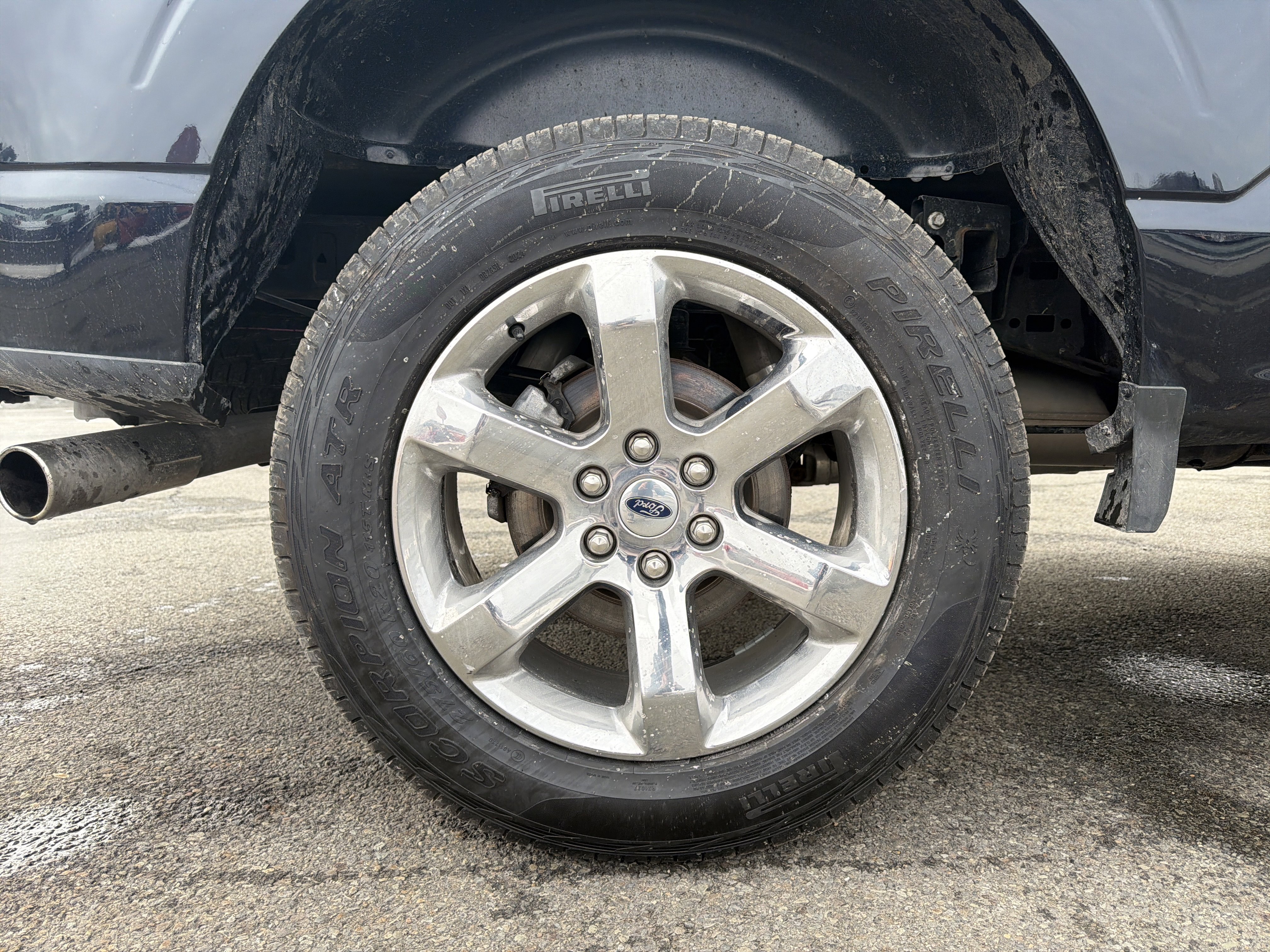 Certified 2022 Ford F150 XLT w/ Equipment Group 302A High image 32