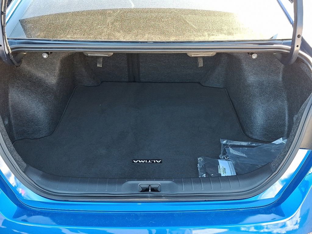 Used 2025 Nissan Altima 2.5 SR image 28