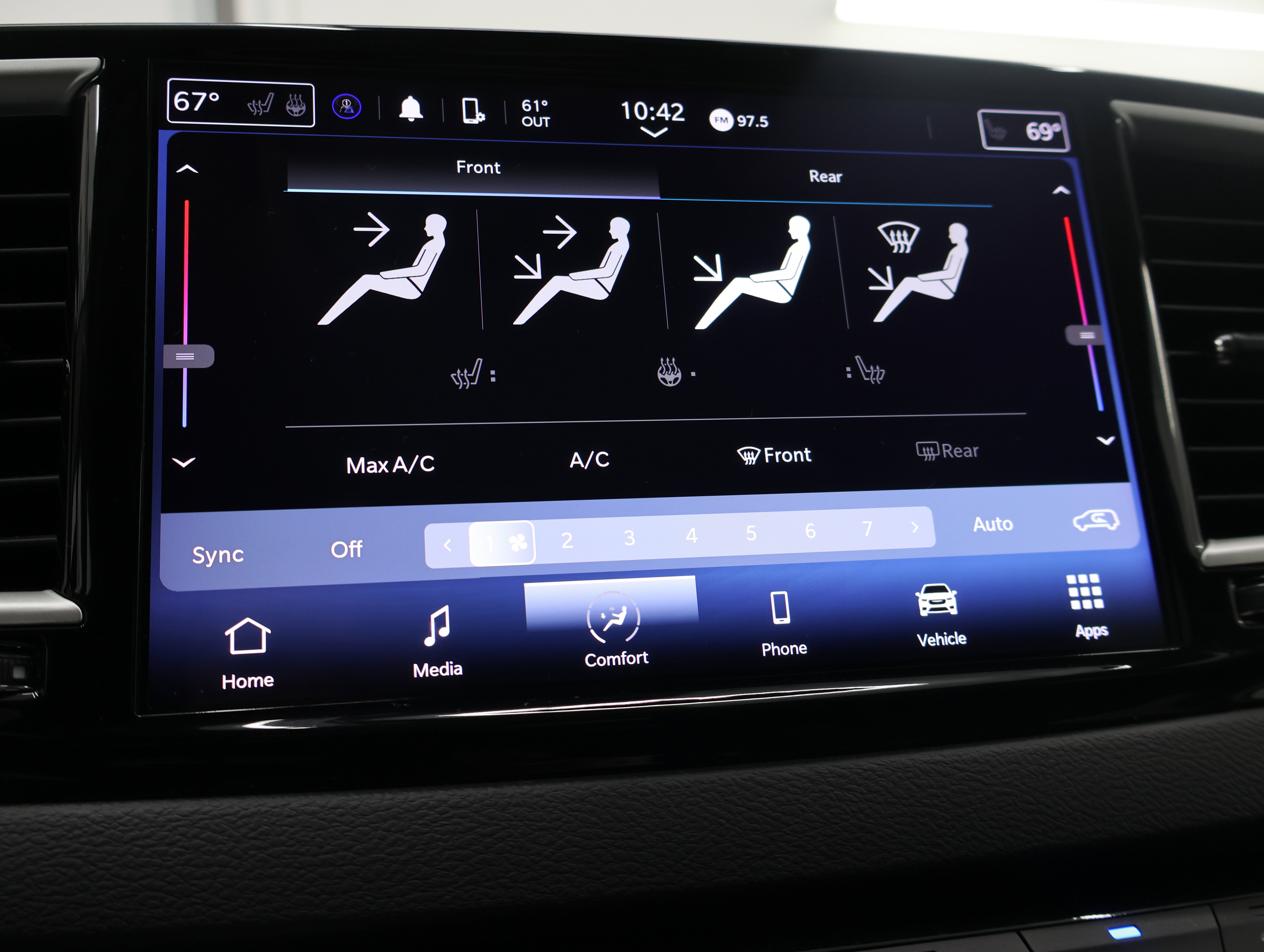 Used 2024 Chrysler Pacifica Touring-L FWD image 54