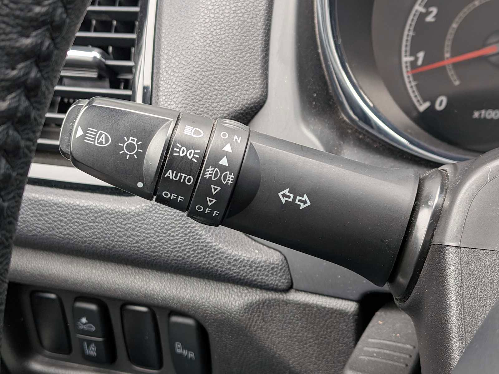 Used 2024 Mitsubishi Outlander Sport SE AWD/4WD image 22