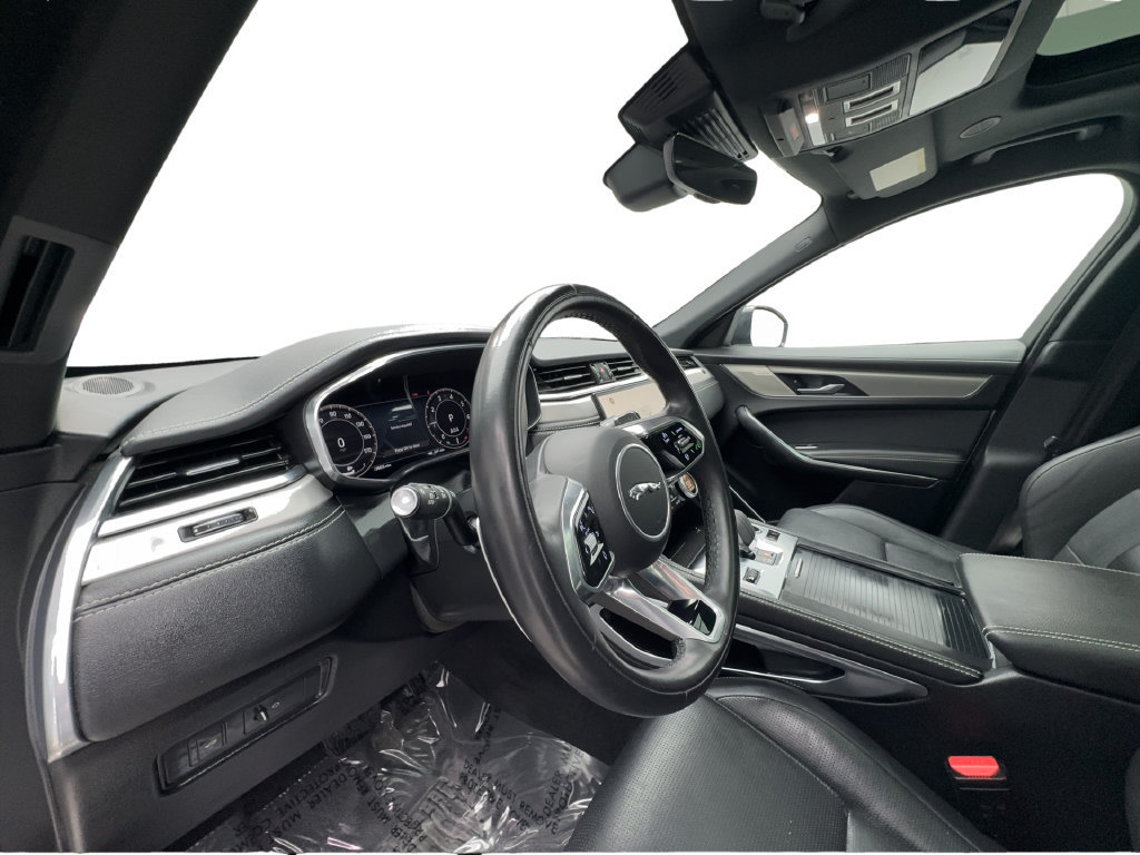 Used 2024 Jaguar F-PACE R-Dynamic S AWD/4WD image 23