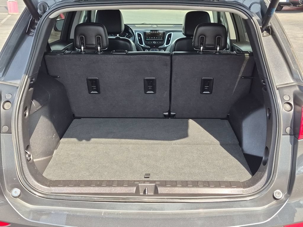 Used 2018 Chevrolet Equinox Premier FWD image 29