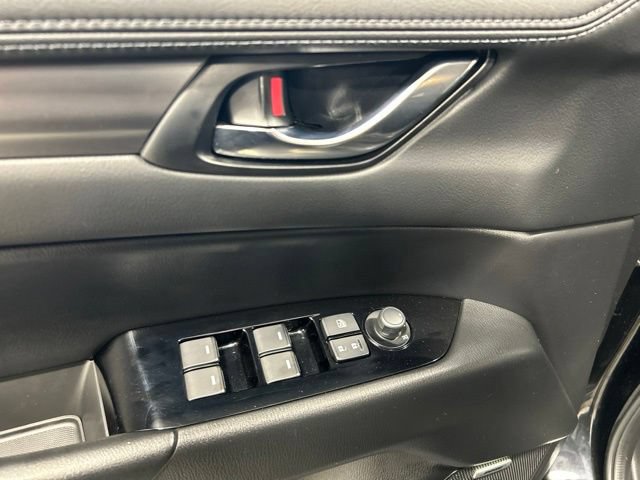 Used 2018 MAZDA CX-5 Touring w/ Preferred Equipment Package AWD/4WD image 22