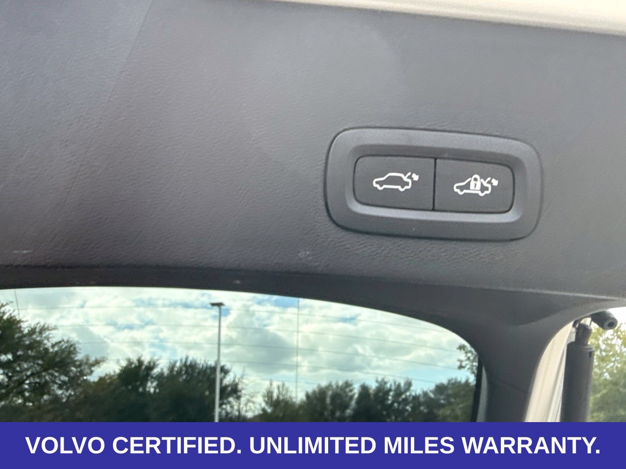 Certified 2023 Volvo C40 P8 Recharge Ultimate AWD/4WD image 20