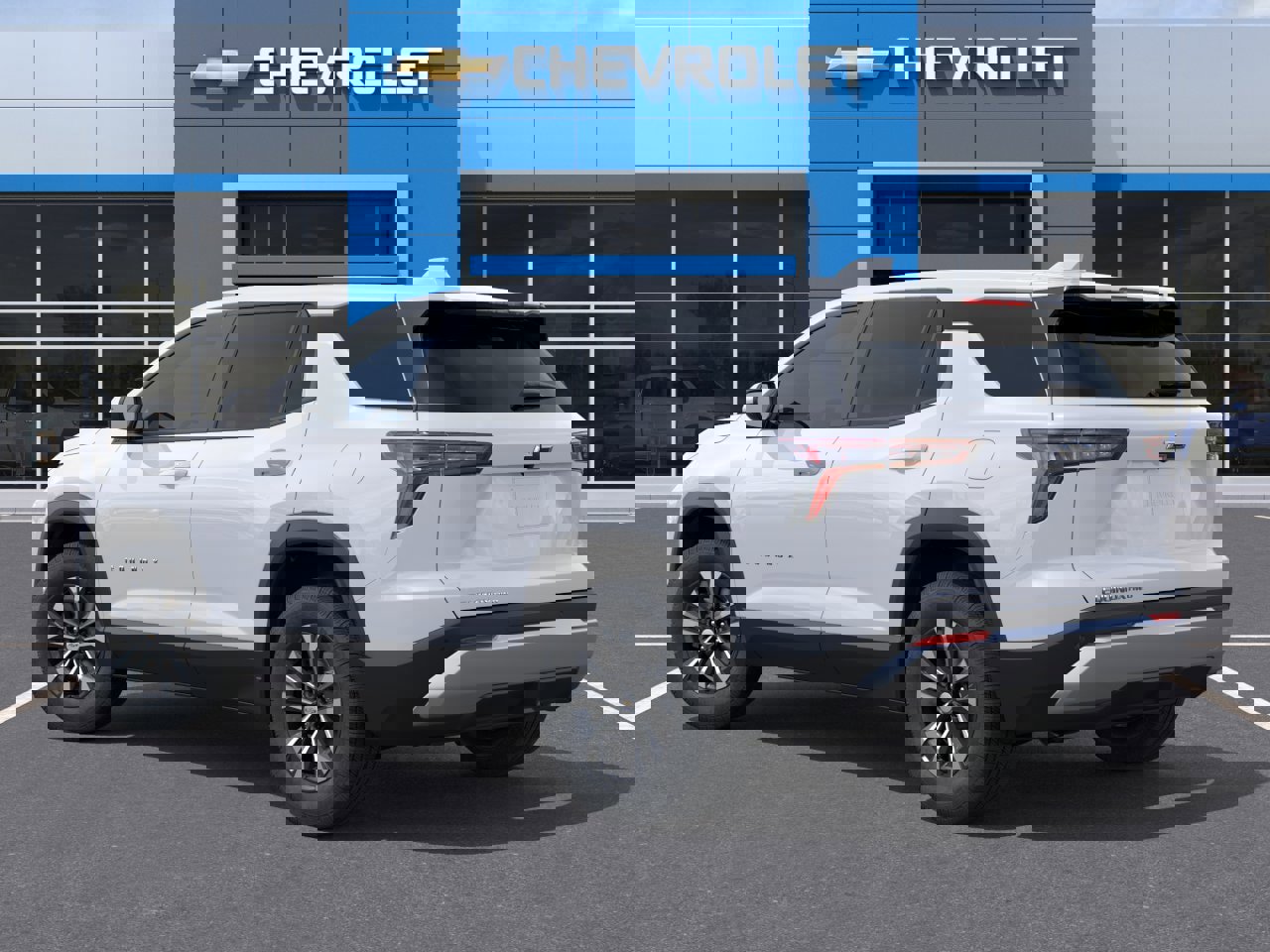 New 2026 Chevrolet Equinox LT image 3