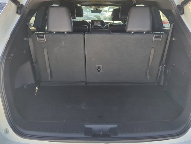 Used 2021 Toyota Highlander XSE image 28