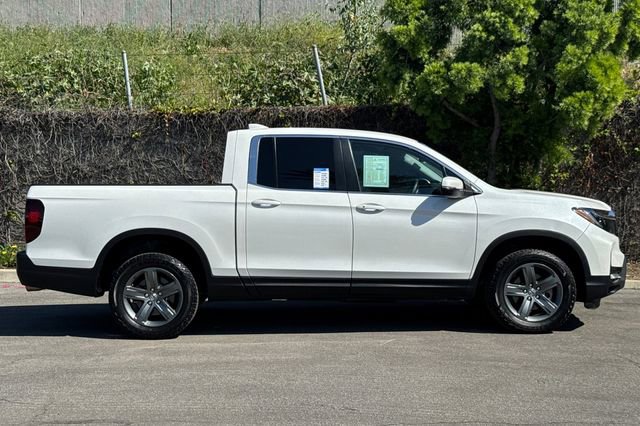 Certified 2023 Honda Ridgeline RTL image 3