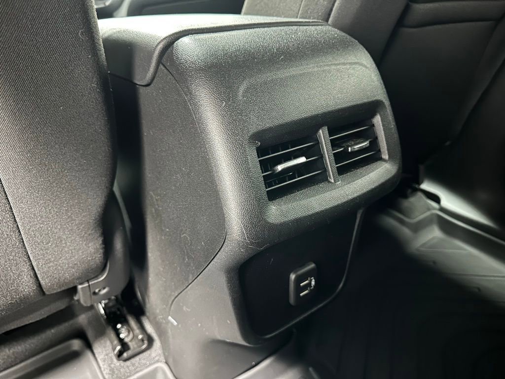 Used 2022 Chevrolet Equinox LT image 43