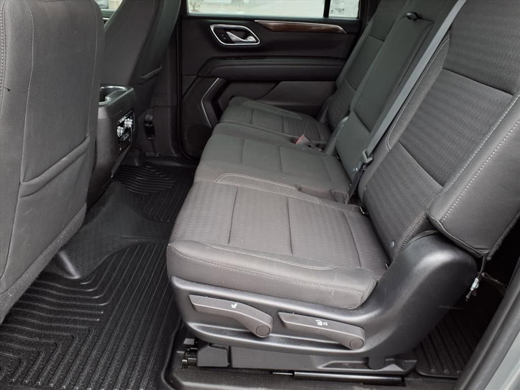 Certified 2023 GMC Yukon XL SLE image 26