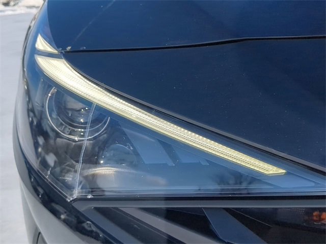 Used 2023 Hyundai Elantra SEL w/ Convenience Package image 9