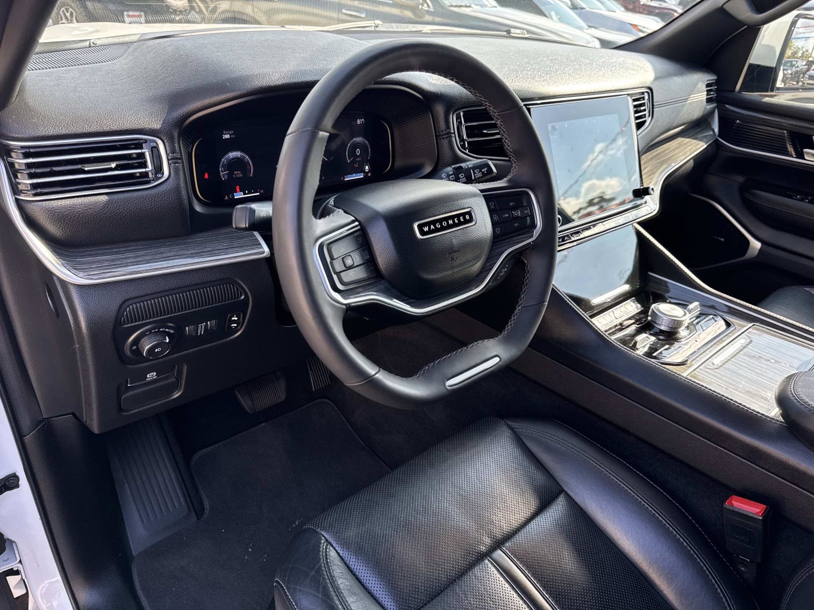 Used 2022 Jeep Wagoneer Series III image 17