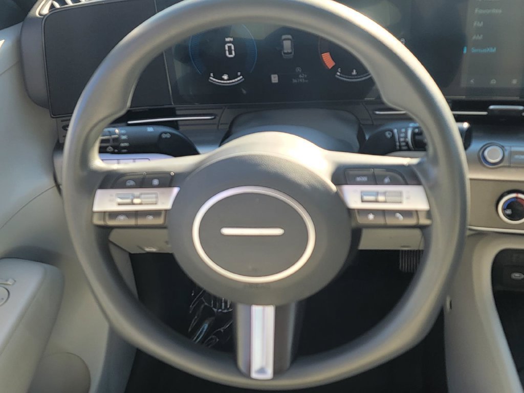 Used 2024 Hyundai Kona SE FWD image 18