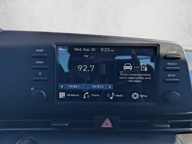 New 2026 Hyundai Elantra SEL Sport FWD image 17