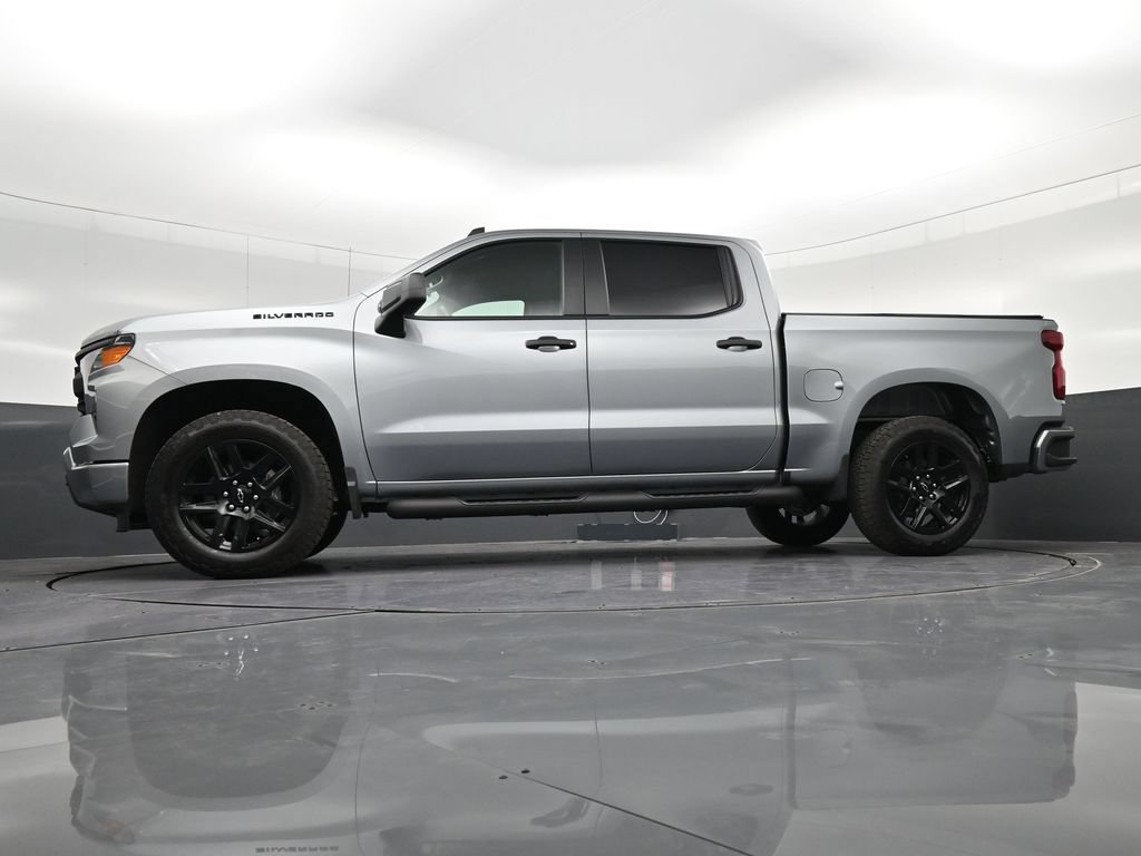 Used 2026 Chevrolet Silverado 1500 Custom w/ Turbomax Blackout Package RWD image 30