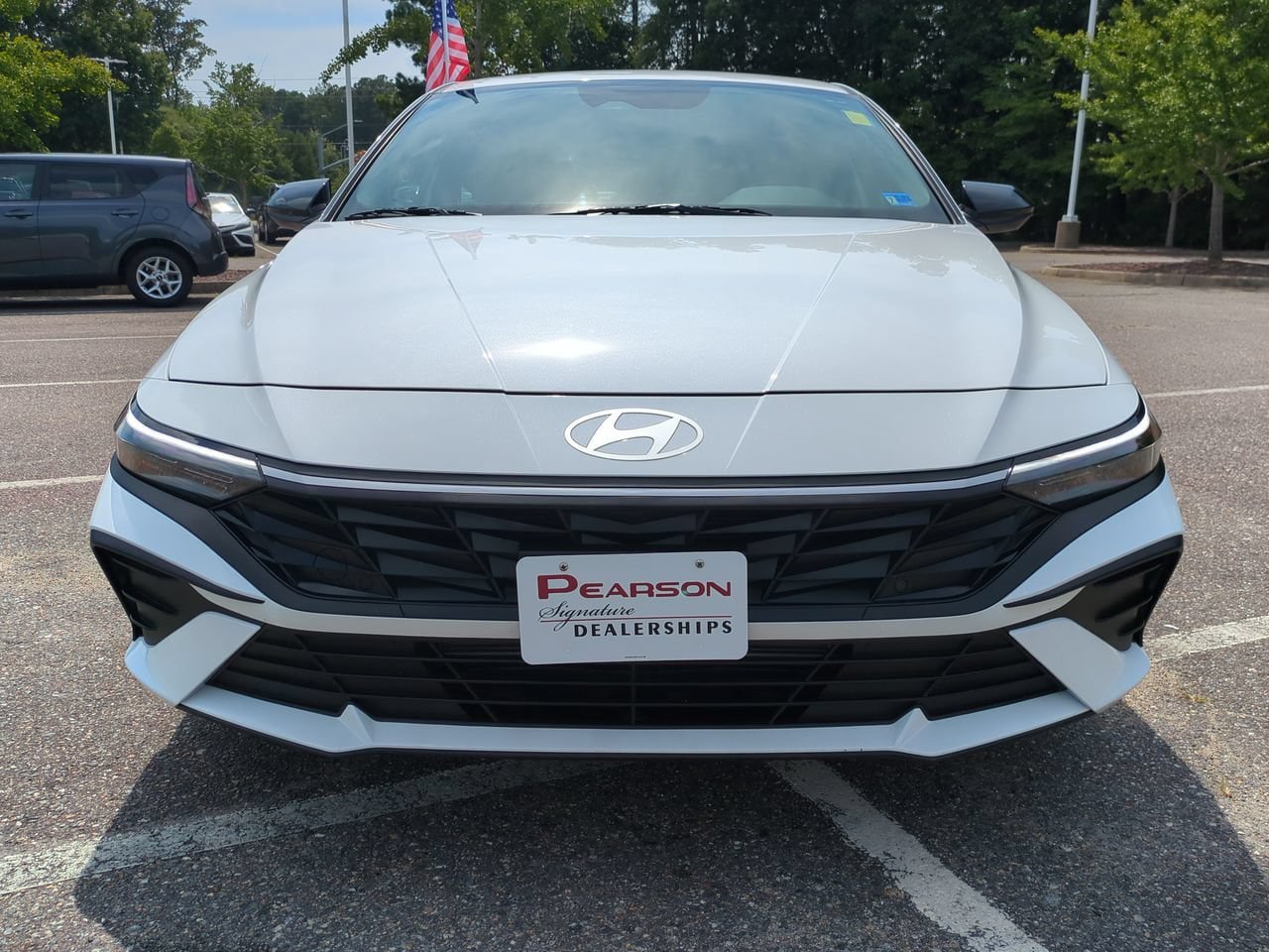 Used 2026 Hyundai Elantra Sport FWD image 9